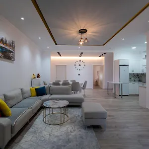  Hotel Mario Albanie